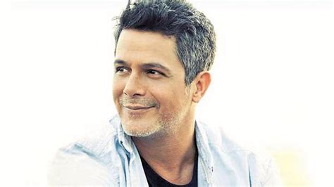 L’Extravagance d’Alejandro Sanz à Paris: Une Nuit de Tango et de Ballades en Espagnol!